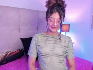 See Sara_mac_ online Now @ wank.ch