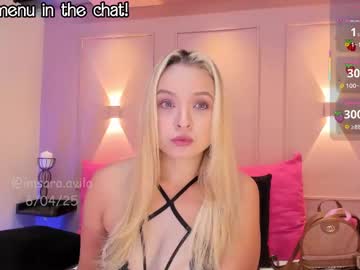 See Saraavila_ online Now @ wank.ch