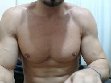 See Saradorj92 online Now @ wank.ch