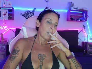 See Selvaggia_del_caribe online Now @ wank.ch