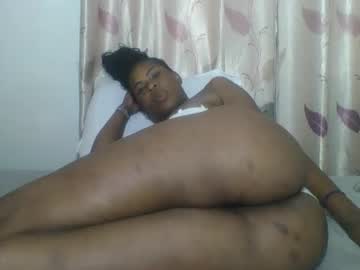 See Sexyebonygal online Now @ wank.ch