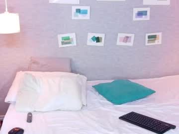 See Shamira_moore online Now @ wank.ch