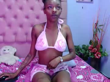 See Shantalks online Now @ wank.ch