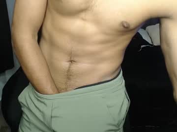 See Simple_guyy online Now @ wank.ch
