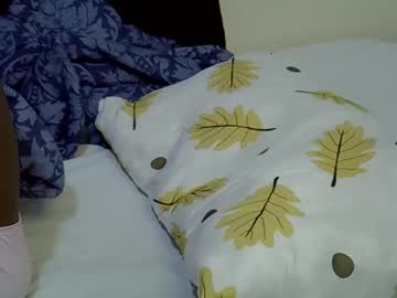 See Sky_shanie online Now @ wank.ch