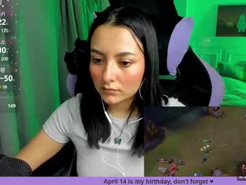 See Soy___lili online Now @ wank.ch