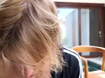 See Specter_of_cummunism online Now @ wank.ch