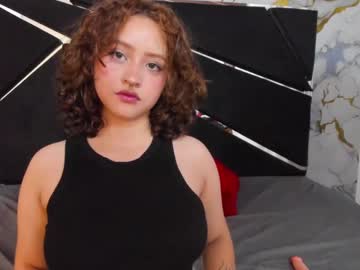 See Suxan_white online Now @ wank.ch