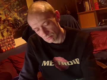 See Svenerd______ online Now @ wank.ch