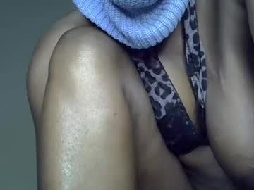 See Sweetvirgi25 online Now @ wank.ch