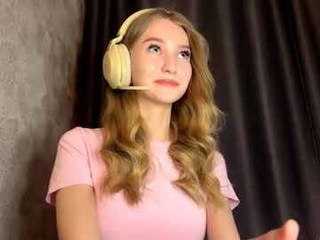 See Tammieprotano online Now @ wank.ch