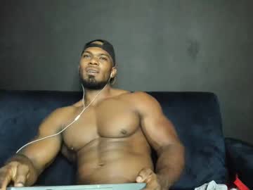 See Tayler_waka online Now @ wank.ch