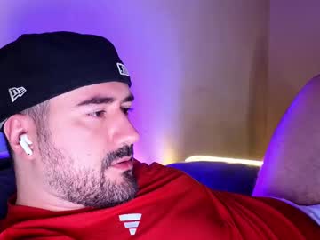 See Theoravi online Now @ wank.ch