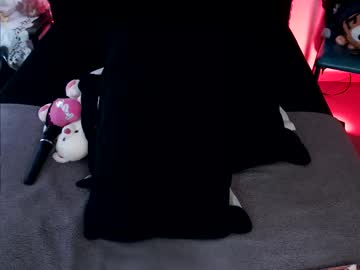 See Theprojectsara1 online Now @ wank.ch