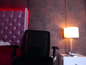 See Tommyrebell online Now @ wank.ch