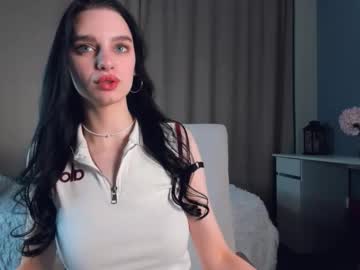 See Tracyfeilds online Now @ wank.ch