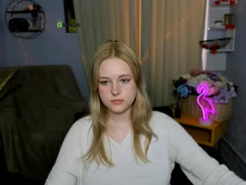 See Trixy_melison online Now @ wank.ch