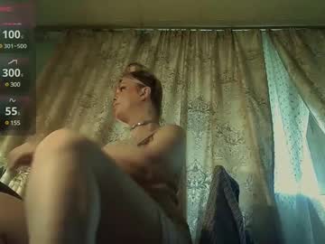 See Tspostophere online Now @ wank.ch