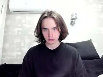 See Tyler__johnson online Now @ wank.ch
