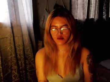 See Urlovely_hait online Now @ wank.ch