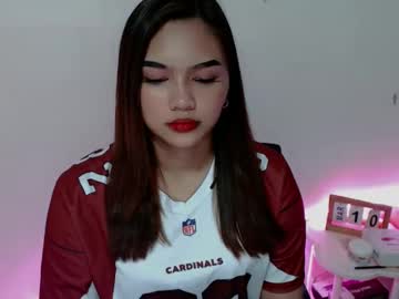 See Ursexybabeneax online Now @ wank.ch