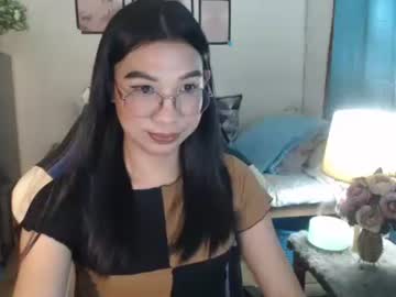 See Urwetasianprincessxx online Now @ wank.ch
