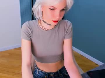 See Vanessaaustin online Now @ wank.ch