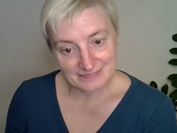 See Vea_motty online Now @ wank.ch