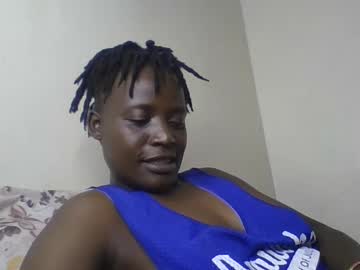 See Vee_tommy online Now @ wank.ch