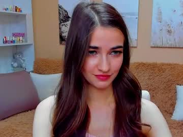 See Vikiberry online Now @ wank.ch