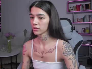 See Vinkitinkii online Now @ wank.ch