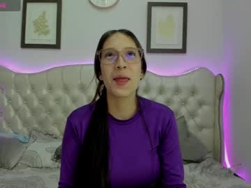 See Violet19c online Now @ wank.ch