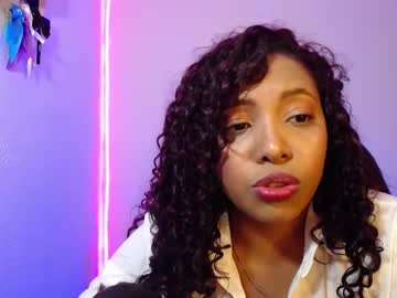 See Warisgoddes online Now @ wank.ch