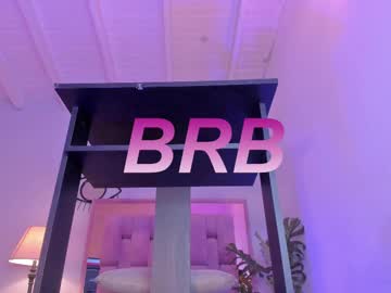 See Whiite_snow_ online Now @ wank.ch
