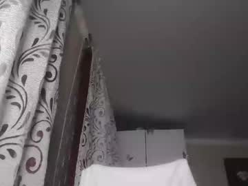 See Yanikka online Now @ wank.ch