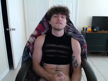 See Yougotmoxie online Now @ wank.ch