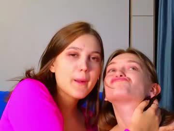 See Younona online Now @ wank.ch