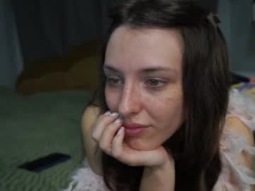 See Your_little_flexible_girl online Now @ wank.ch