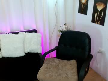 See Ysabellefox online Now @ wank.ch