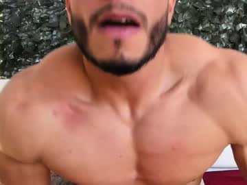 See Zanemaverick online Now @ wank.ch