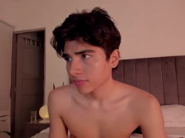 See Zayotto online Now @ wank.ch