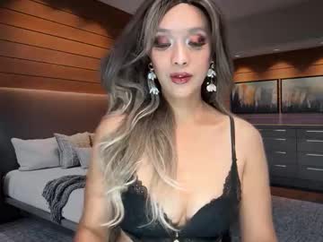 See Zia_upper online Now @ wank.ch